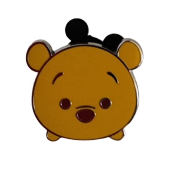 EUC Disney's Winnie the Pooh Collectible Trading Pin - Picture 1 of 2